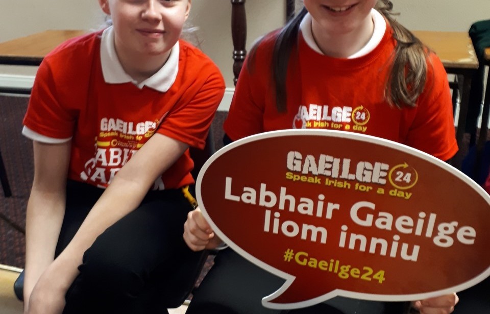 Gaeilge 24